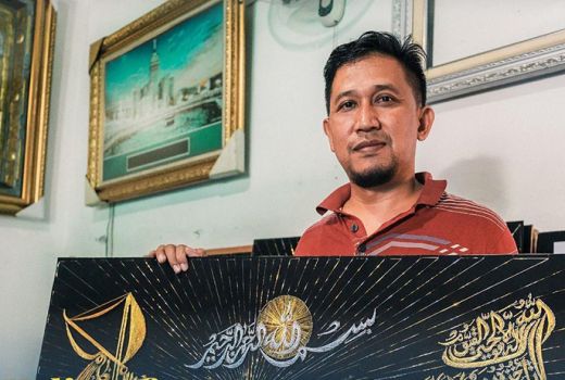 Kaligrafi Jarum Pentul, Unik dan Indah - GenPI.co JATIM