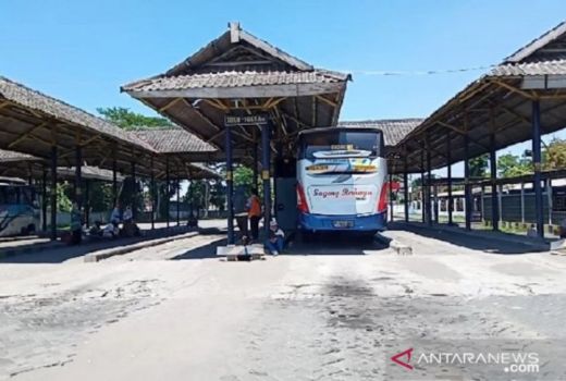 Alasan Terminal Madiun Tetap Beroperasi Saat Larangan Mudik - GenPI.co JATIM