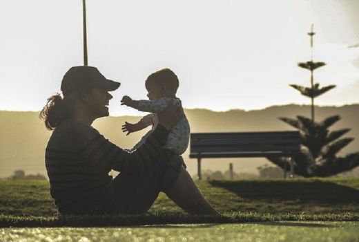 Hai Bunda, Olahraga Bersama Anak Bisa Bangun Kekompakan Loh - GenPI.co JATIM
