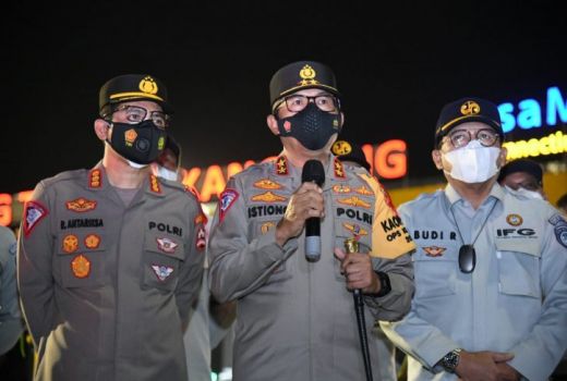 Kendaraan Melintas Perbatasan Jateng dan Jatim Nyaris Sepi - GenPI.co JATIM