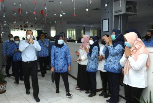 Aksi Wali Kota Eri Cahyadi Motivasi Pegawai Keren Cak - GenPI.co JATIM