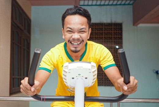 Pemain Persebaya Jaga Fisik Sebelum Latihan Perdana - GenPI.co JATIM