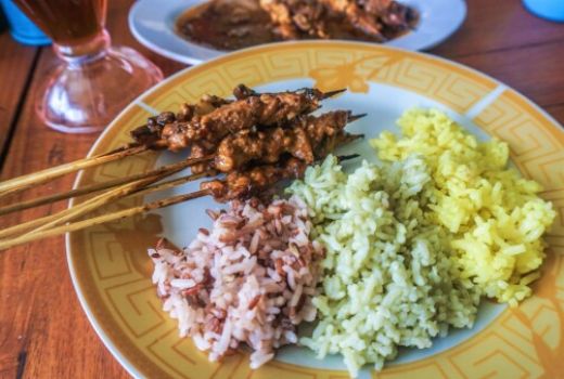 Sate Warna-warni di Bojonegoro ini Buat Ngiler - GenPI.co JATIM