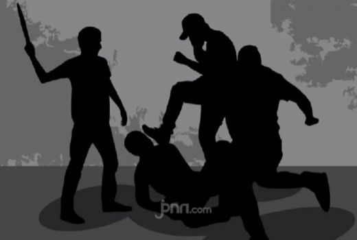 2 Orang Pelaku Pengeroyokan Wartawan di Surabaya Ditangkap Polisi - GenPI.co JATIM