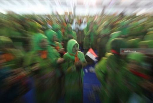 Polemik Ultah Khofifah, PWNU Jatim Sampai Keluarkan Seruan Khusus - GenPI.co JATIM