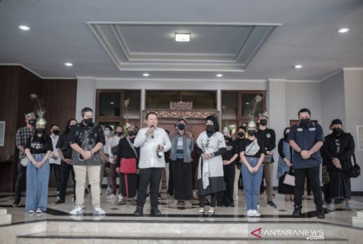 Buat Bangga, Linkrafin Juara 1 Musik Kemenparekraf - GenPI.co JATIM