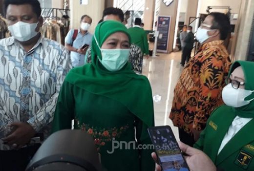 PPP Siap Usung Khofifah Jadi Cawapres 2024, Tanggapannya? - GenPI.co JATIM
