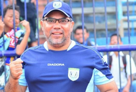 Reuni dengan Iwan Setiawan, Persela Segera Gelar Latihan Perdana - GenPI.co JATIM