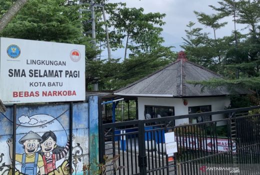 Disdik Pastikan Belajar Mengajar di SPI Tetap Berjalan - GenPI.co JATIM