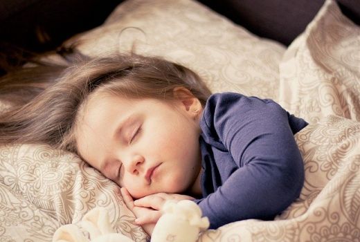 Tidur Siang Bagi Anak Jangan Disepelekan, ini Manfaatnya - GenPI.co JATIM