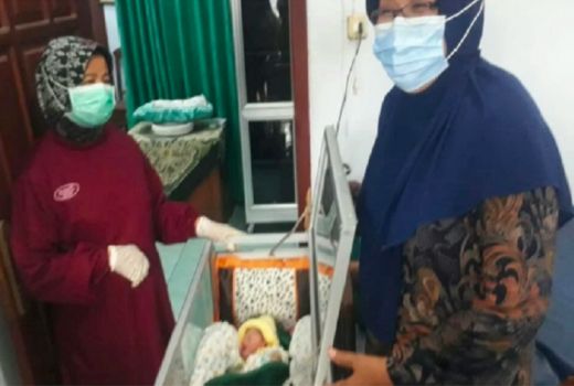 Ibu di Blitar Pura-pura Menemukan Bayi, Oalah Masih Anaknya Toh.. - GenPI.co JATIM