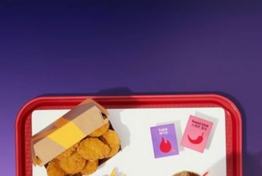 Antrean Hingga 10 Kilometer Demi McD BTS - GenPI.co JATIM