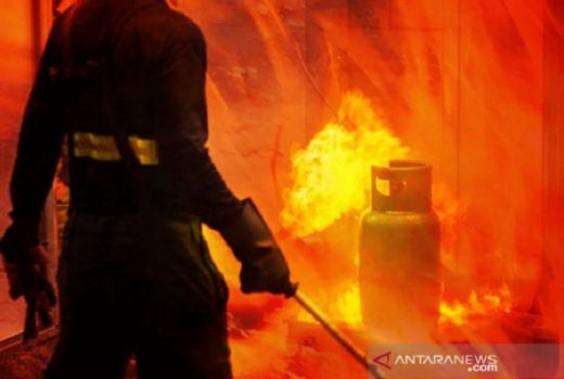 Ledakan Pabrik di Gresik, Polisi Periksa 6 Orang Saksi - GenPI.co JATIM