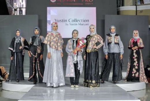Yustin Collection, Produk Fesyen Asli Bojonegoro - GenPI.co JATIM