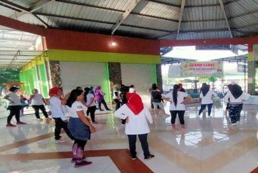 Pelaku UMKM dan IKM Bojonegoro Kompak Senam Bareng - GenPI.co JATIM
