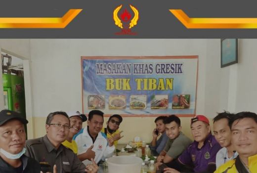 KONI hadiri seleksi pemain Gresik United di Gelora Joko Samudro - GenPI.co JATIM