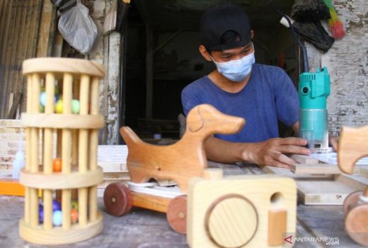 Dolan Kayu Produk Lokal Mainan Asal Kota Malang - GenPI.co JATIM