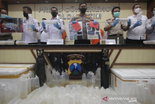 Polda Jawa Timur Gagalkan Penyelundupan 30 Ribu Benur - GenPI.co JATIM