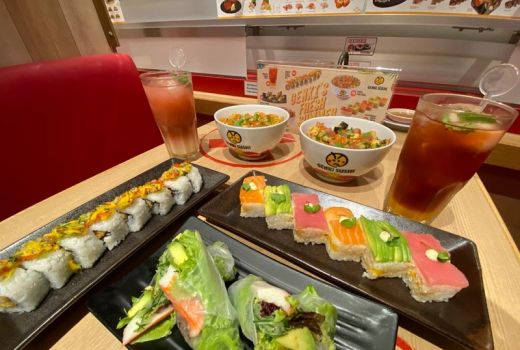 Segarnya Genki's Fresh Summer, Kombinasikan Sushi dan Buah - GenPI.co JATIM