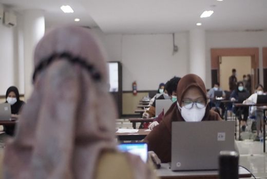 Unair Buka Seleksi Jalur Mandiri Pemenuhan Pagu, Cek Syaratnya - GenPI.co JATIM