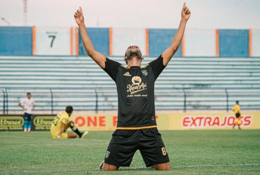 Uji Coba Lawan Persela, Pemain Asing Persebaya Makin Moncer - GenPI.co JATIM