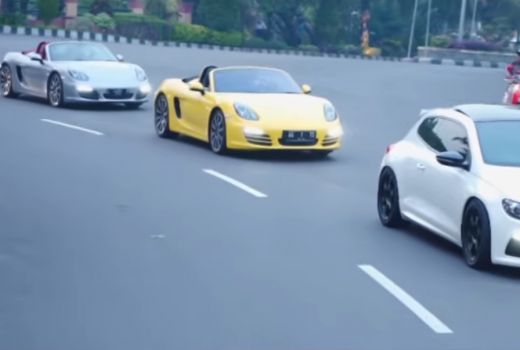 Bikin Kaget, Crazy Rich Tulungagung Keluar Kandang Penuhi Jalanan - GenPI.co JATIM