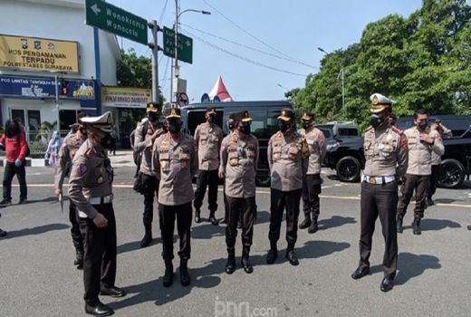 Komjen Arief Sidak ke Pos PPKM Darurat di Bundaran Waru - GenPI.co JATIM
