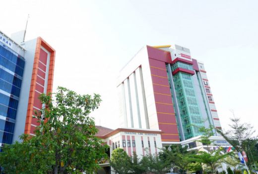 UMSurabaya Sediakan Beasiswa Khusus Influencer dan Ulama Muda - GenPI.co JATIM