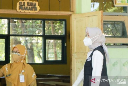 Gedung SMPN 1 Pajarakan Probolinggo Jadi Rumah Isolasi Covid-19 - GenPI.co JATIM