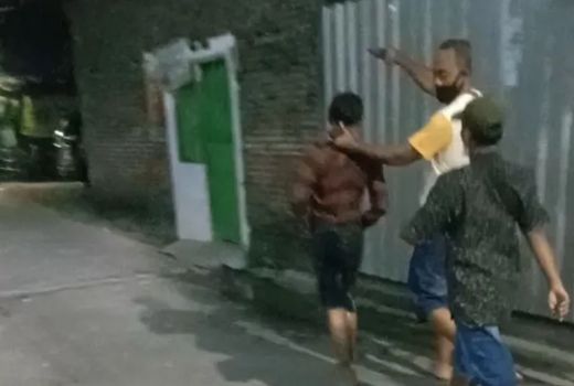 Nongkrong di Warkop Lupa Waktu, Rian Nyaris Dikira Curanmor - GenPI.co JATIM