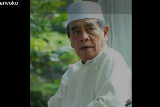 Kabar Duka, Pengasuh Ponpes Al-Falah KH Zainuddin Djazuli Wafat - GenPI.co JATIM