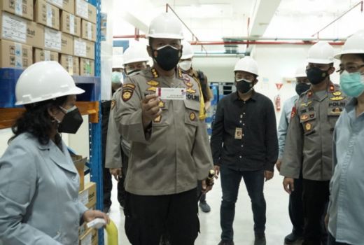 Warga Sidoarjo Tak Perlu Khawatir, Pasokan Obat Covid-19 Aman - GenPI.co JATIM