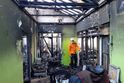 Rumah di Situbondo Ludes Terbakar, Tak Ada Korban Jiwa - GenPI.co JATIM