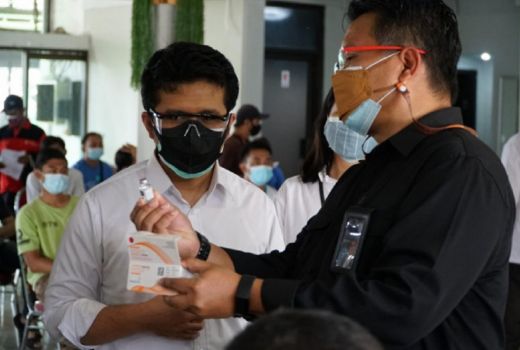 Suntik Vaksin di Tempat ini Gratis Es Krim Bervitamin C, Mau? - GenPI.co JATIM
