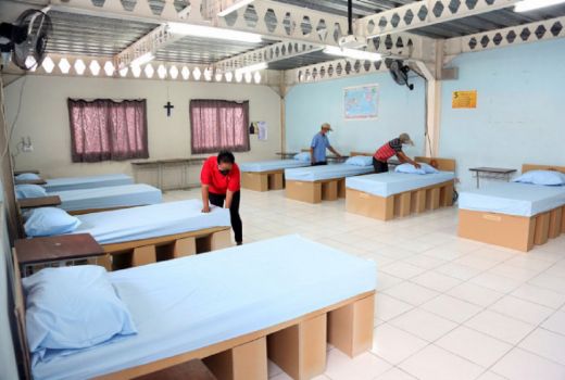 Yayasan SPS Serahkan Gedung Sekolah Miliknya untuk Isoman Warga - GenPI.co JATIM
