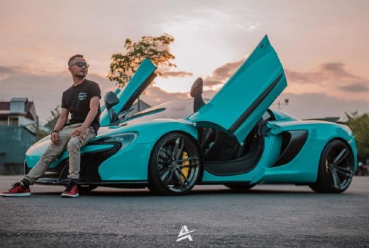 Crazy Rich Kediri Tidak Bisa Sering Pakai McLaren, Ada Apa? - GenPI.co JATIM