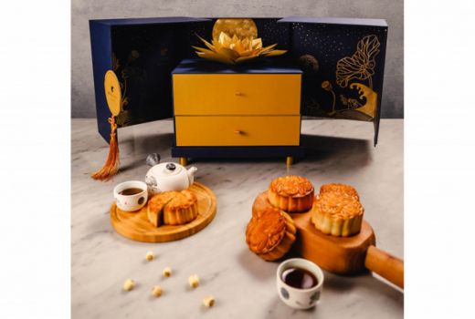 Mewahnya Sajian Mooncake Golden Lotus, Sayang Buat Dimakan - GenPI.co JATIM