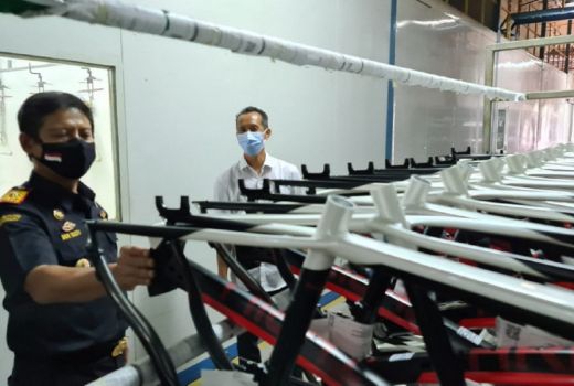 Thriil Sepeda BMX Lokal yang Mulai Tergerus Produk Luar Negeri - GenPI.co JATIM