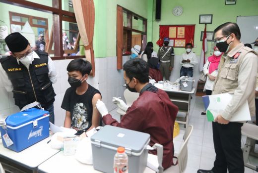 Ribuan Pelajar di Malang Siap Divaksin - GenPI.co JATIM