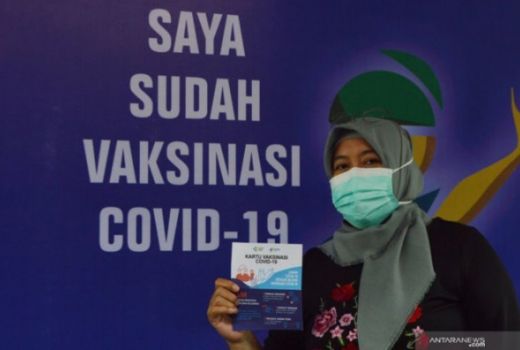 Tambahan Perlindungan, Nakes di Madiun Suntik Vaksin Booster - GenPI.co JATIM