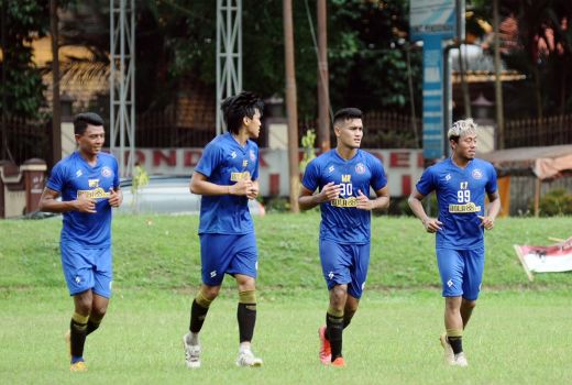 Kompetisi Bakal Bergulir, Eduardo Sampaikan Rasa Syukur - GenPI.co JATIM