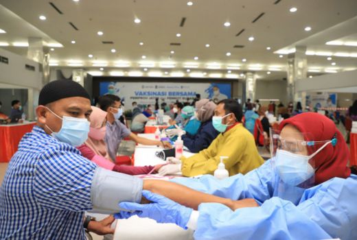 Serbuan Vaksin Dilaksanakan Hari ini di Surabaya - GenPI.co JATIM