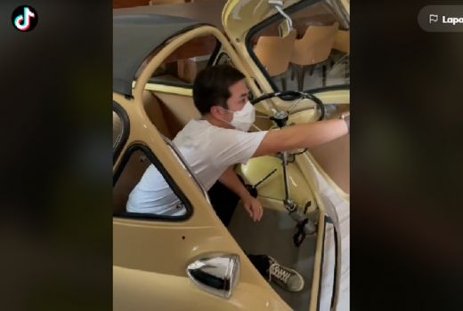 Lihat Mobil Klasik Crazy Rich Surabaya, Cara Masuknya Tak Biasa - GenPI.co JATIM
