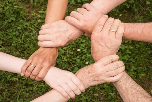 Kalian Sandwich Generation? Simak Kata Ahli - GenPI.co JATIM