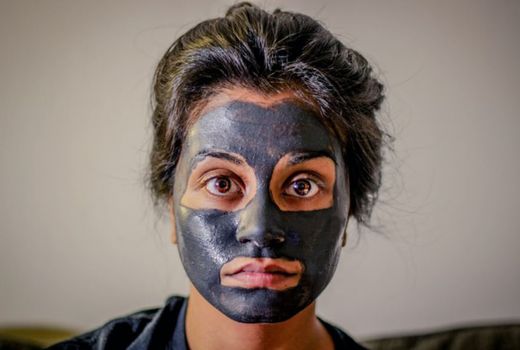 Jangan Asal Gunakan, Kenali Dulu Kegunaan Masker Wajah - GenPI.co JATIM