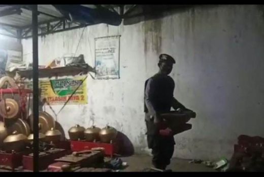 Oknum DPRD Tulungagung Beri Contoh Tak Baik, Satgas Tindak Tegas - GenPI.co JATIM