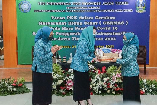 Dapat Bantuan Sembako, TP PKK Surabaya Segera Salurkan ke Bumil - GenPI.co JATIM