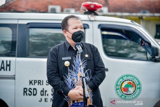 Ramai Honor Pemakaman Covid-19, Jawaban Bupati Jember Tegas - GenPI.co JATIM