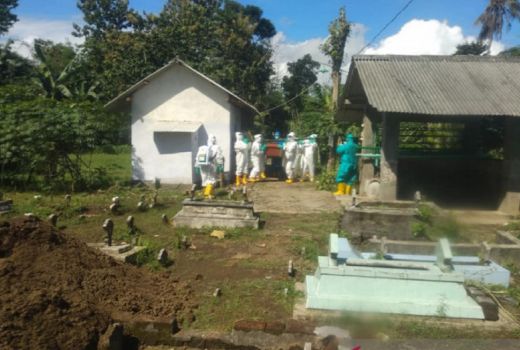 Staf Ahli Bupati Jember Ajukan Praperadilan Kasus Honor Covid-19 - GenPI.co JATIM