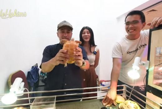 Merinding, Harga Kura-kura Crazy Rich Surabaya Setara Honda CRV - GenPI.co JATIM